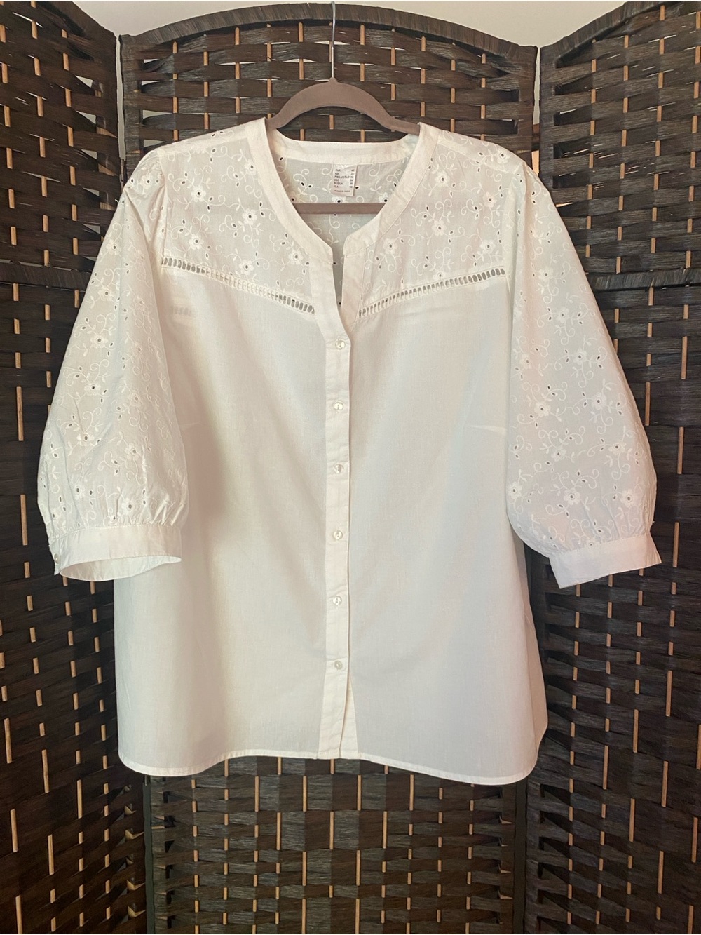 VENUS White Eyelet Button-Front Blouse w/Puff Sleeves Size 16